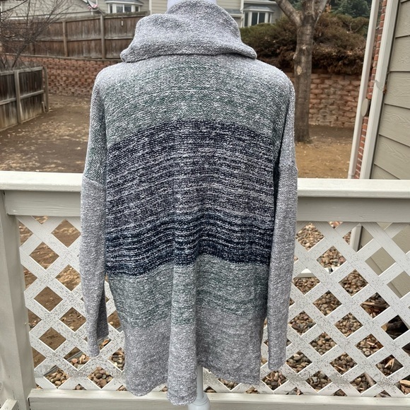 J Jill Cowl‎ Neck 3/4 Sleeve Medium Gray Blue Striped Tunic Sweater Wool Blend - Picture 3 of 11